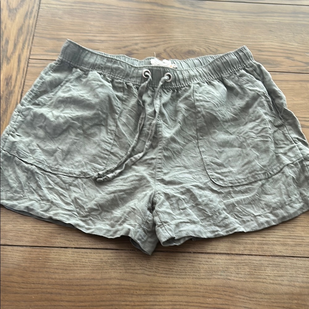 Casual C&C  army green  Women's Shorts